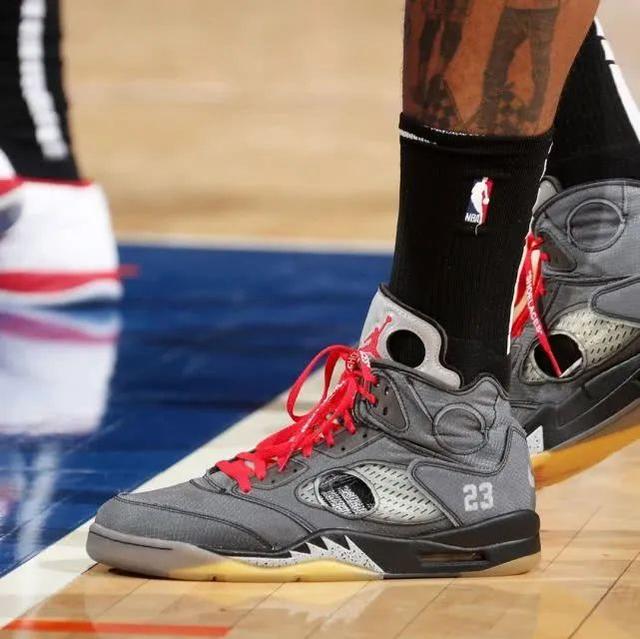 国米客胜维罗纳全队评分：恩里克、劳塔罗、博尼5分最低（国米客场击败维罗纳，全队评分出炉：恩里克、劳塔罗、博尼仅5分垫底）