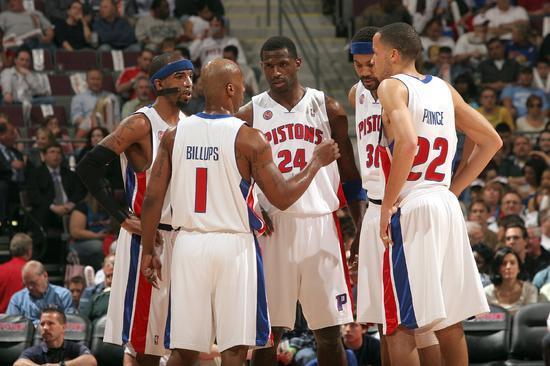 尤尔曼德：瓜帅说想轮换11人？他们阵容厚实，几乎没有伤员（尤尔曼德：瓜迪奥拉称想全换11人？他们阵容深厚，基本无人伤缺）