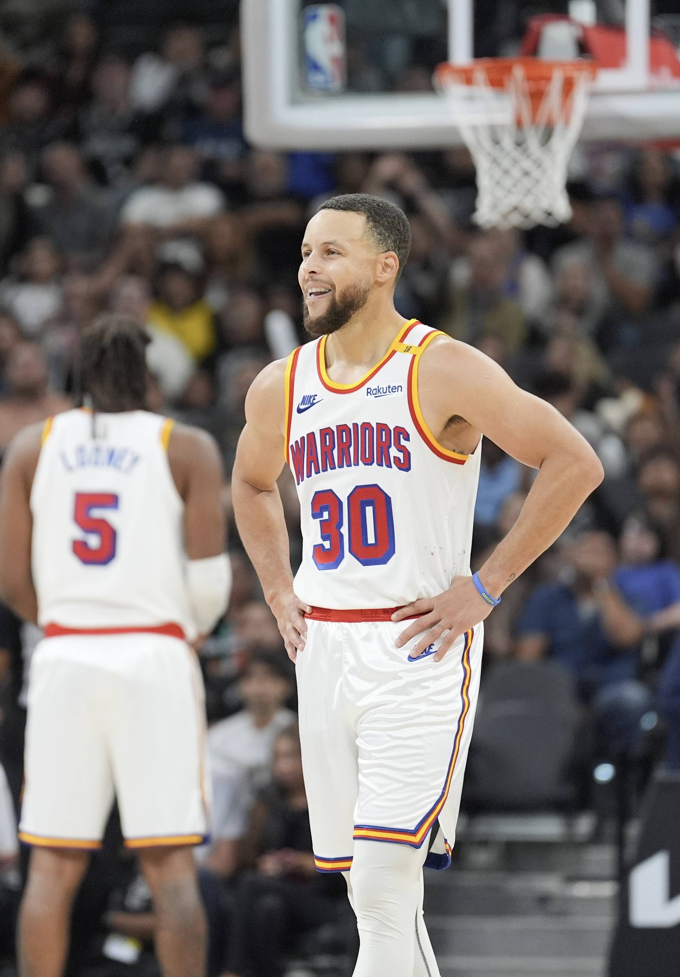 意媒：FIFA考虑修改世界杯抽签分档规则，附加赛晋级队不再强制4档（意媒称FIFA拟调整世界杯抽签分档：附加赛出线队或不再固定列入第四档）