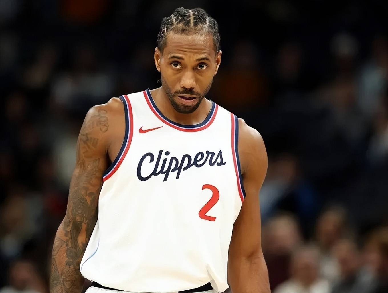 上海女排全员出击：阵容最佳，蔡斌压阵！今年是冲冠最好时机（上海女排全力出战：阵容齐整，蔡斌坐镇，今年冲冠正当时）