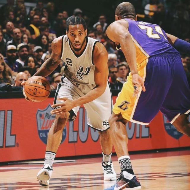 骑士以135比119大胜步行者，豪取赛季第13胜，稳居东部第六。（骑士135-119击退步行者，斩获赛季第13胜，继续稳居东部第六）